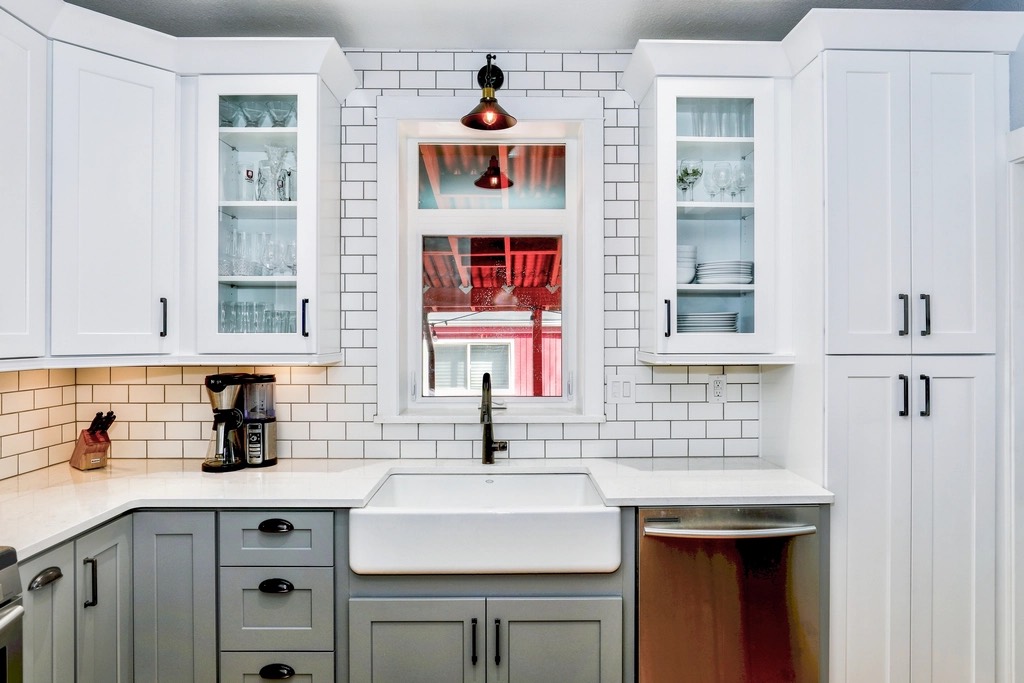 Shaker Kitchen Remodel by Golden Ridge Construction Inc. project photo 2